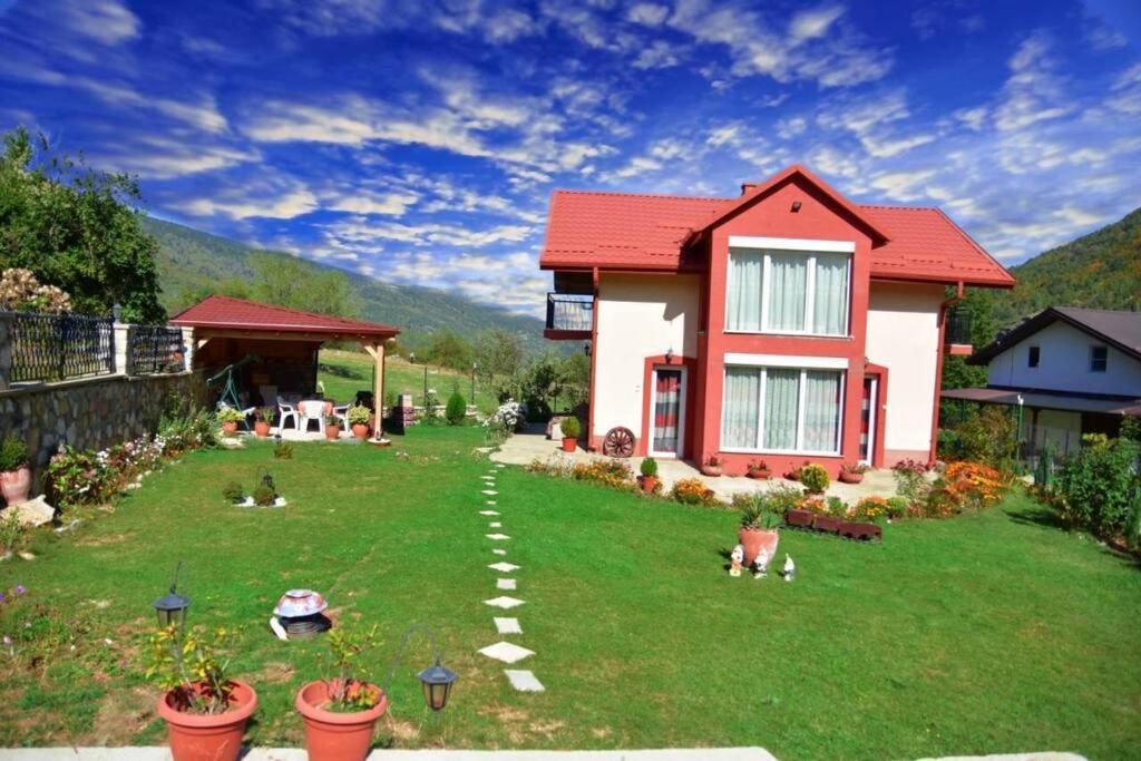 Villa Kiko Mountain Village Bitola Exterior photo